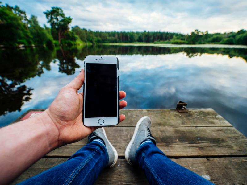 Best mobile hotspots of 2022 | Popular Science Buying the Best Mobile Hotspots for Travel